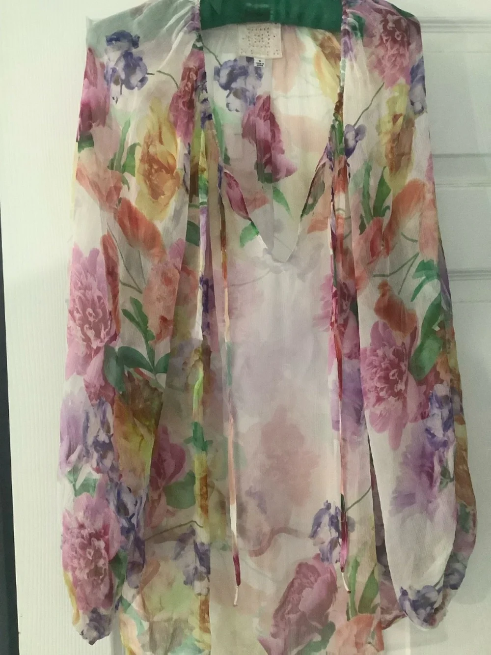 Johnny Was 100% Silk floral Blouse Size 1X matching tank - Picture 9 of 11